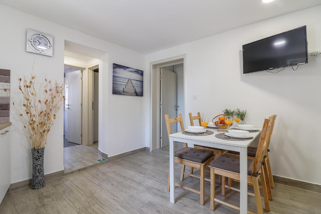 Apartman Juraj I Matej Върсар Екстериор снимка